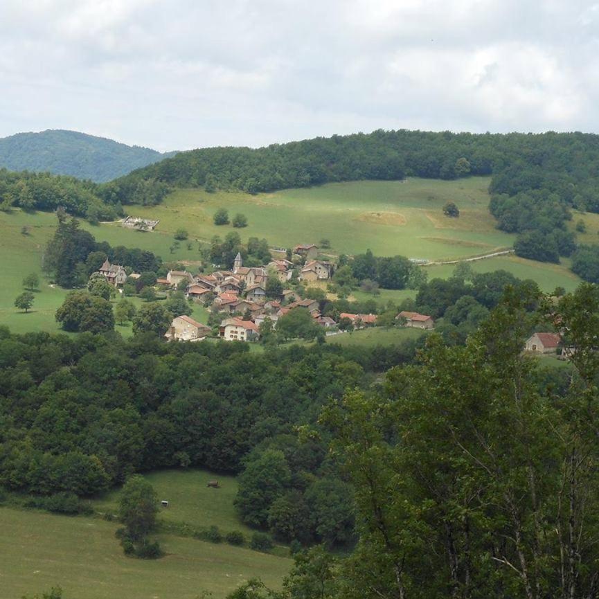 O Joli Bugey Villa Saint-Rambert-en-Bugey Bagian luar foto